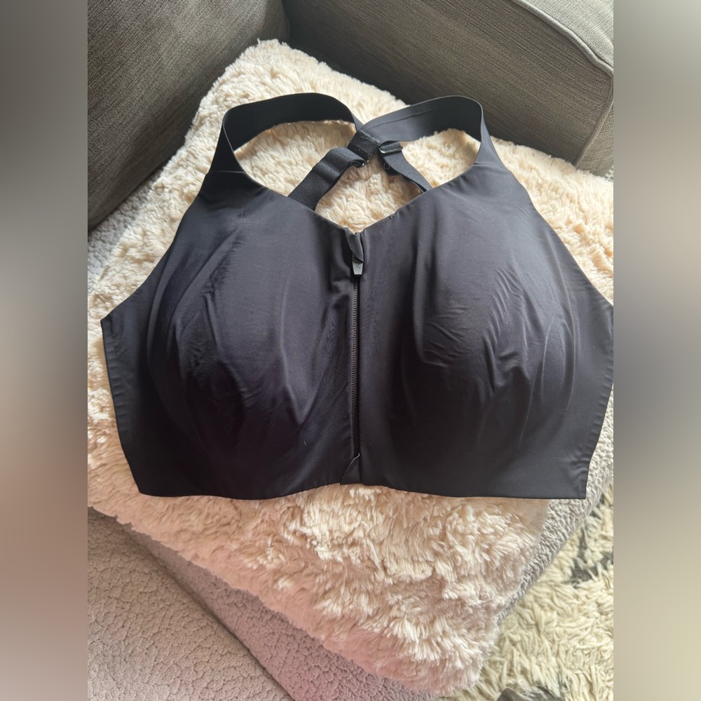 Knix Black Catalyst Front Zip Sports Bra